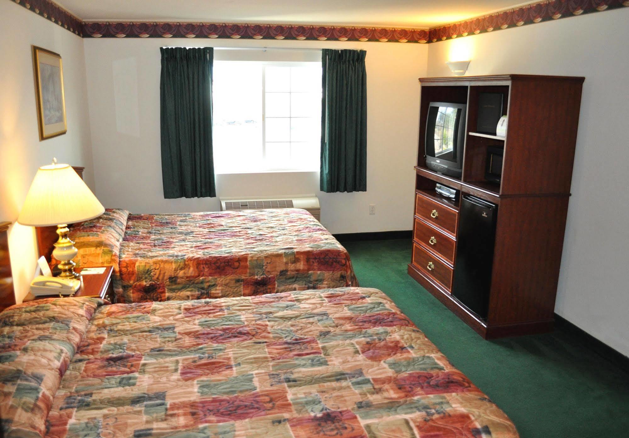 Fairbridge Inn & Suites Dupont Luaran gambar